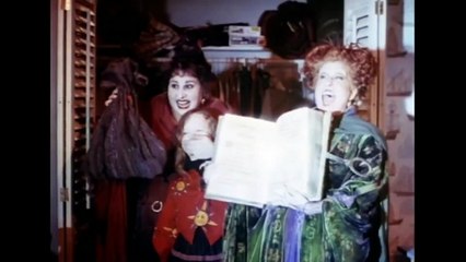 El retorno de las brujas - Tráiler español