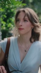 After being betrayed, Claire turned to a wealthy man and began an ambiguous relationship.