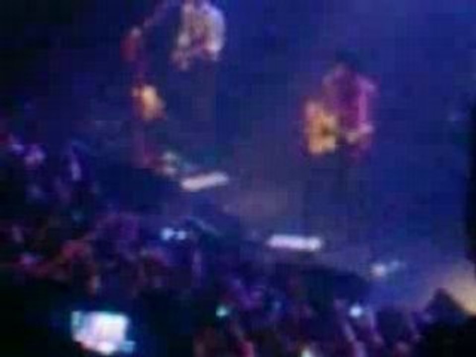 concert panic at the disco " I write sins not tragedie"