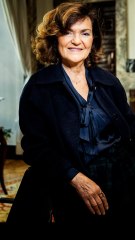 Carmen Calvo: El rey emérito "ha debido de caminar con más prudencia"