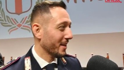 Ambrogino d'Oro: standing ovation per il poliziotto Di Martino che fu accoltellato da un uomo che scagliava pietre contro treni e persone