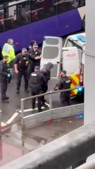 Várias pessoas atacadas com "gás pimenta" em Heathrow. Há um detido