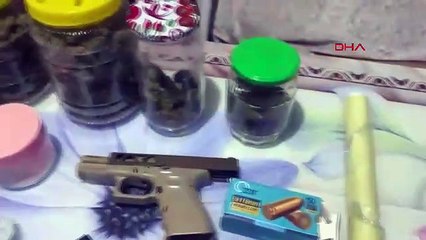 İstanbul'da zehir tacirlerine baskın: 10 milyon TL'lik uyuşturucu ele geçirildi