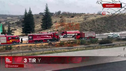 Gaziantep TAG Otoyolu'nda yanan tırlar kaldırıldı, yol trafiğe açıldı