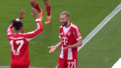 Laimer's audacious backheel nutmeg gives Bayern the lead