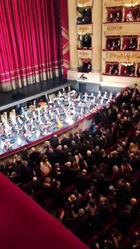 Prima della Scala: l'inno di Mameli prima dell'apertura del sipario