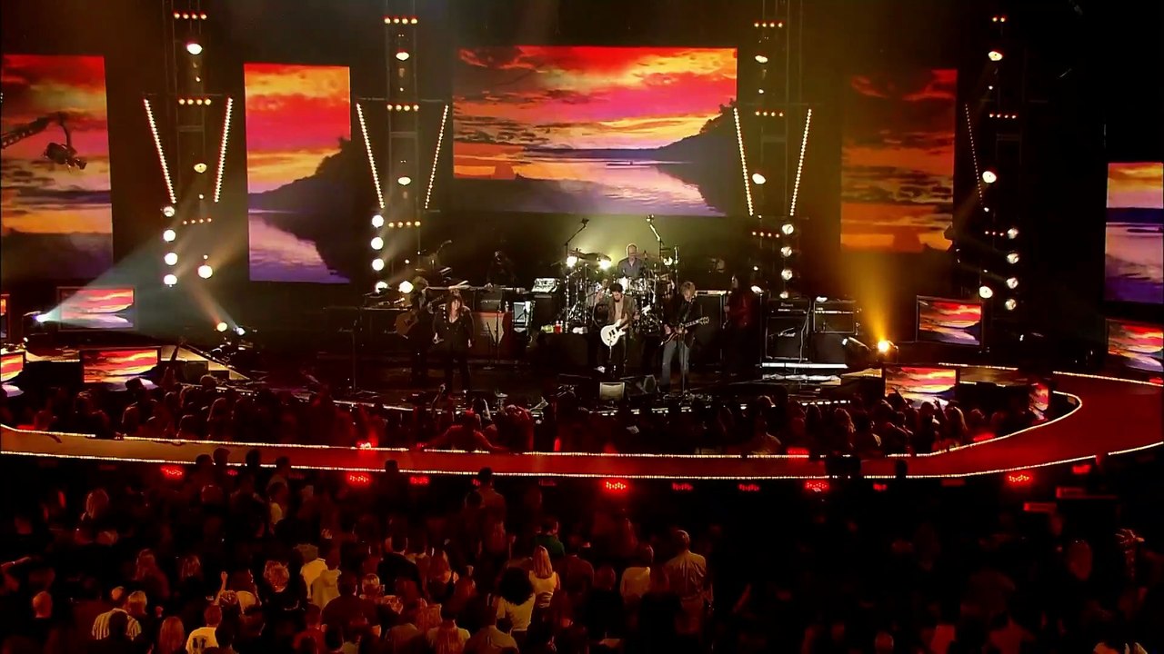 Crazy On You (with Dave Navarro) - Heart (live)
