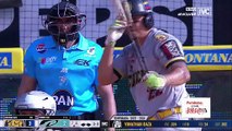Yonathan Daza y un squeeze play perfecto
