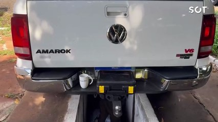 PRF apreende 82 kg de pasta base de cocaína em fundo falso de caminhonete em Cambé