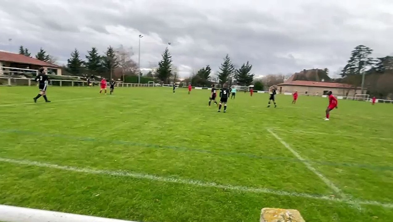 LA VIDÉO 2 DU BUT DE JUNIOR ROSTAND BETTI HAUTERIVES VS AS DU PIC DIMANCHE 07 DÉCEMBRE 2025