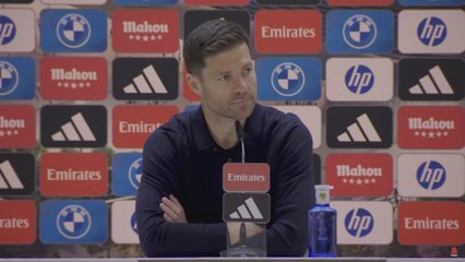 ¿Peligra el puesto de Xabi Alonso?
