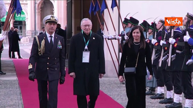 Milano Cortina, il Segretario di Stato Vaticano Parolin arriva alla cerimonia d'apertura