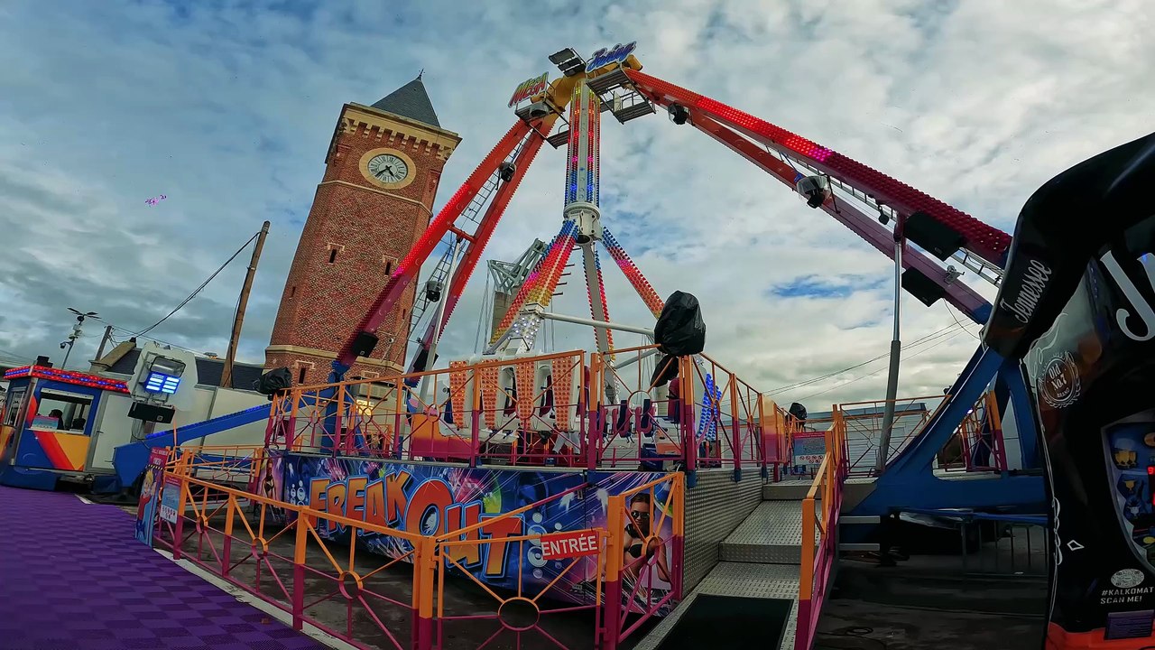 Manège MEGA SWING [Nouveauté] Foire Saint-Romain, Rouen 2025 | Off ride