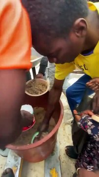 Crise sociale à l’UCAD : Des étudiants contraints de se nourrir dans des conditions précaires-HI6ZhTpZn0GV6BxMm7_Hloy_iNkDUMYfdv45Ris_Q