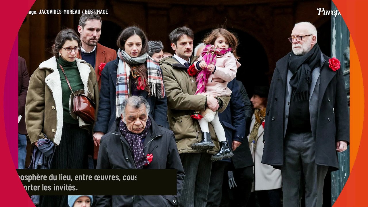 Françoise Laborde ouvre les portes de son duplex parisien "aux murs tapissés d’œuvres d’art" pour une réunion familiale en hommage à sa sœur Catherine