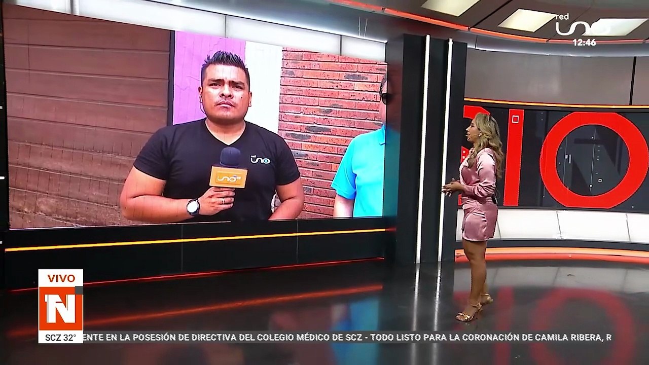 TRES POLICÍAS APREHENDIDOS