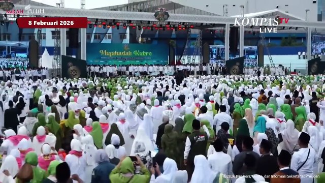 Momen Presiden Prabowo Ikut Nyanyikan 'Ya Lal Wathon' di Peringatan 1 Abad Nahdlatul Ulama