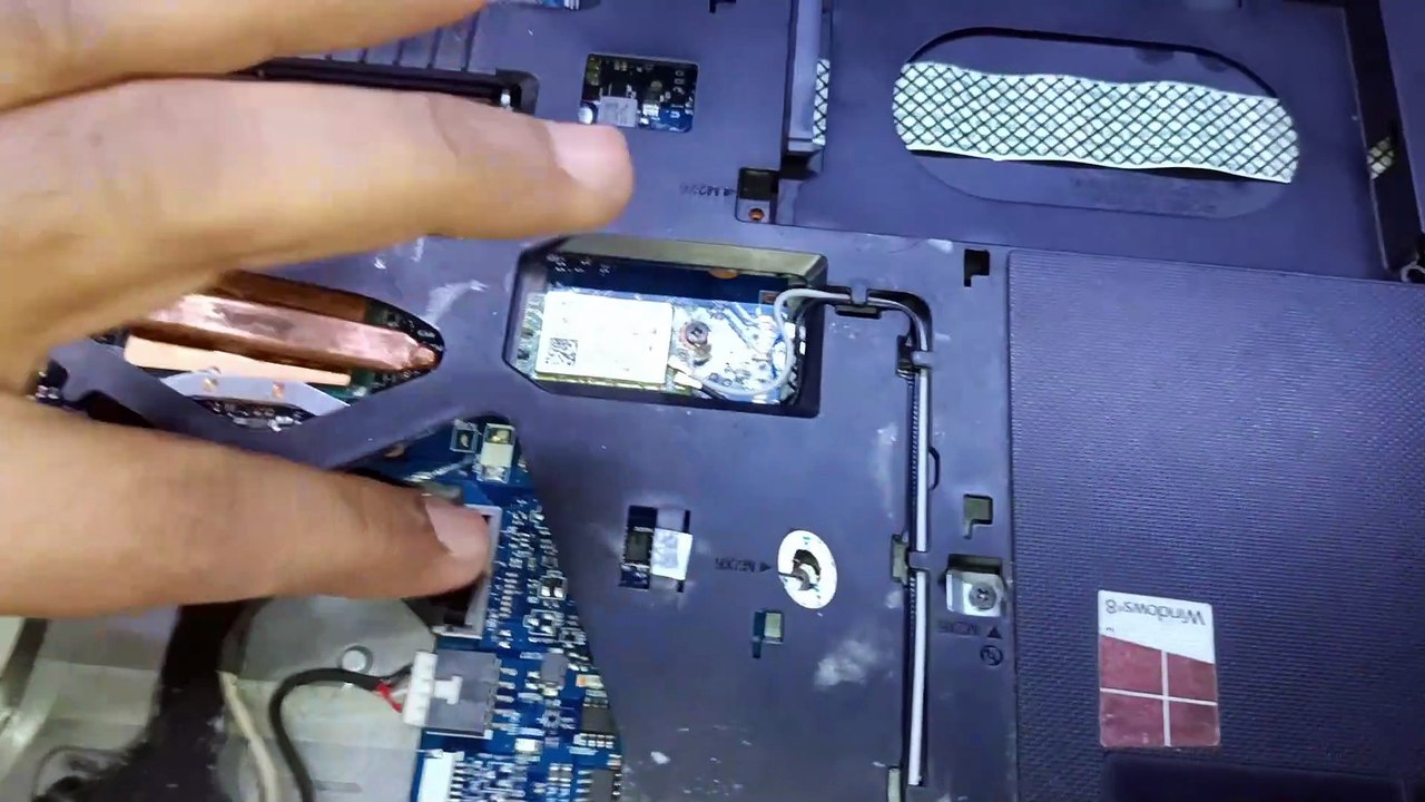 Lenovo G50 Power On But No Display Show On Screen