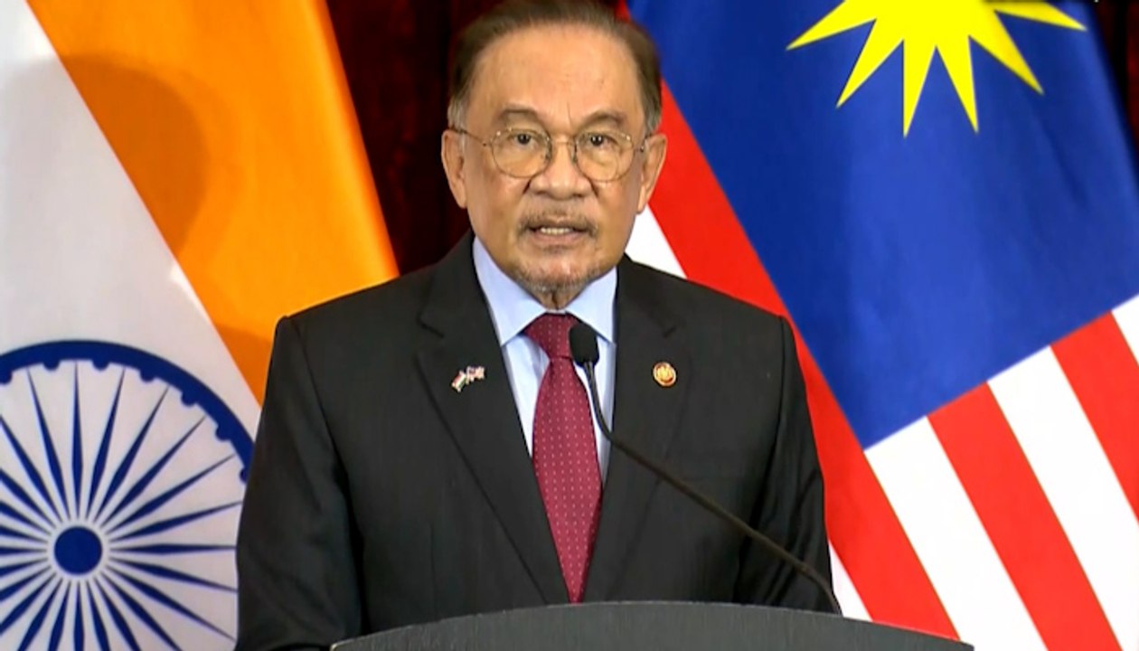 Malaysian PM Praises Modi’s Global Peace Efforts on Ukraine, Russia & Middle East