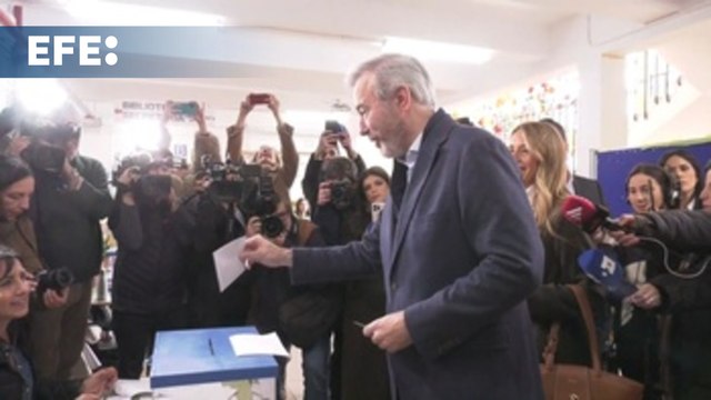 Azcón dice que vota con buenas sensaciones en unas elecciones de Aragón con eco nacional