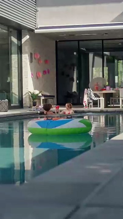 Crossing The Line With My Neighbor Shortical