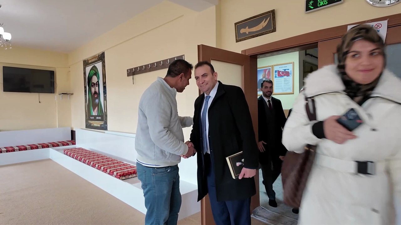 BTP Uşak Alevi Kültür Derneği Başkanı  Adem Koç 'u ziyaret etti.