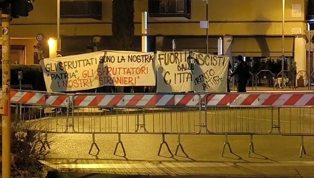Trento, manifestazione dei militanti di estrema destra per la commemorazione per le vittime delle Foibe