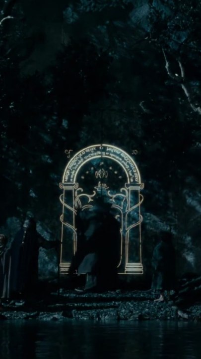 LOTR PARLEZ AMI ET ENTREZ