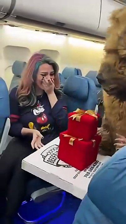 Secret flight turns into a surprise ✈️ watch her reaction!😂