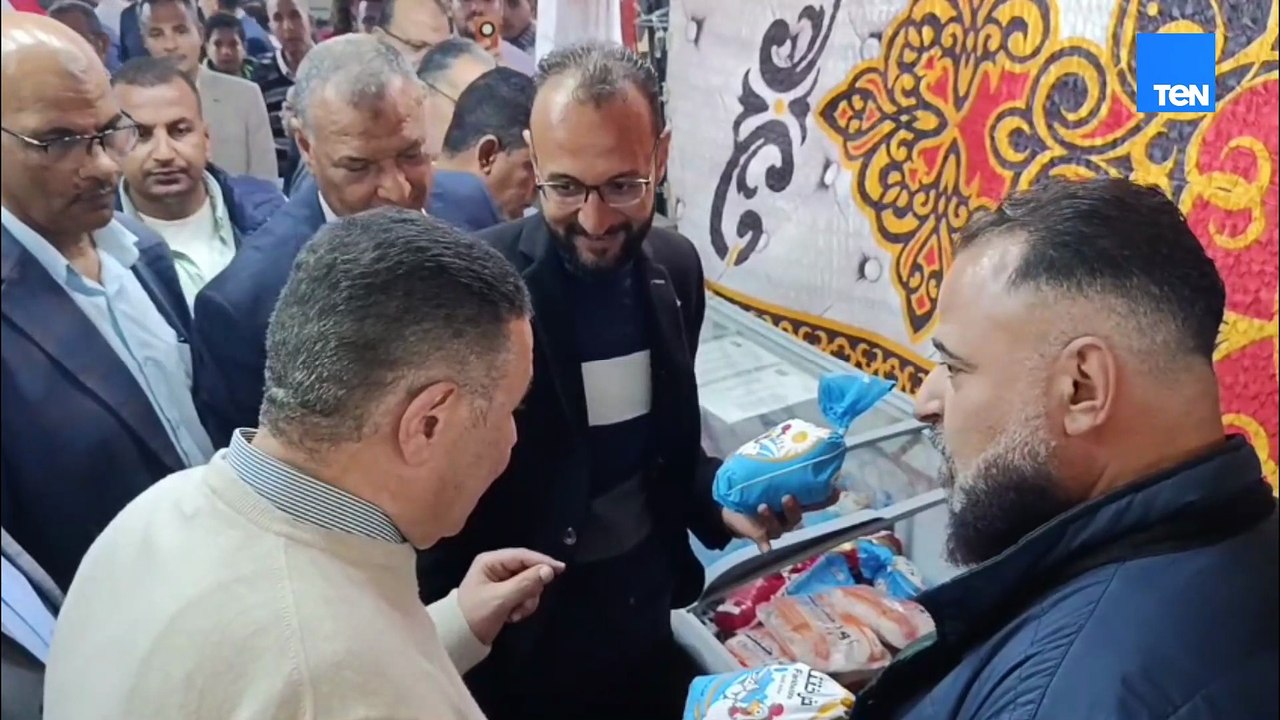 محافظ البحر الأحمر يفتتح معرض أهلا رمضان لتوفير السلع بأسعار مخفضة