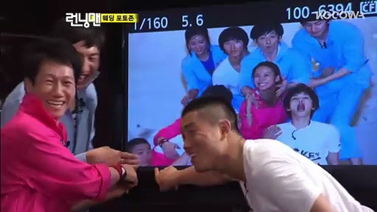 Lee Hyori Is Invincible In The Wedding Photo Challenge Running Man Classics EP1 KOCOWA+