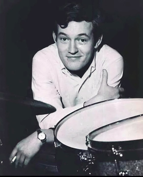Happy birthday to drummer Brian Bennett (The Shadows)