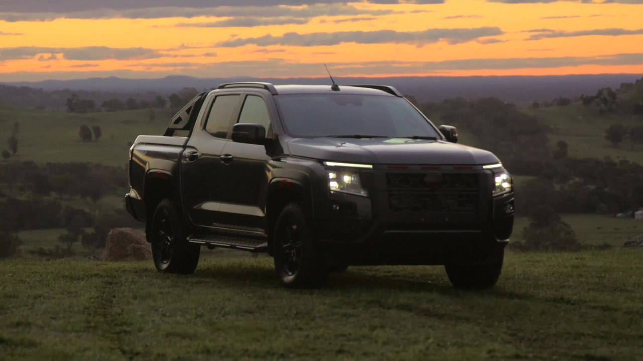 2026 Nissan Navara D27 PRO-4X Driving Video
