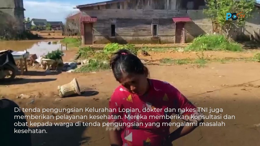 Layani Warga Terdampak Bencana, Dokter dan Nakes TNI Keliling Sampai ke Rumah-rumah