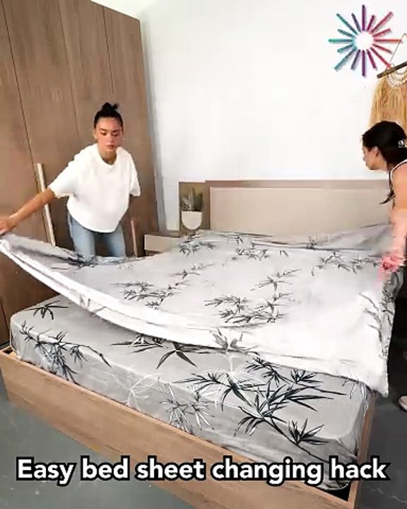 Check out this trick to easily put on the new b...