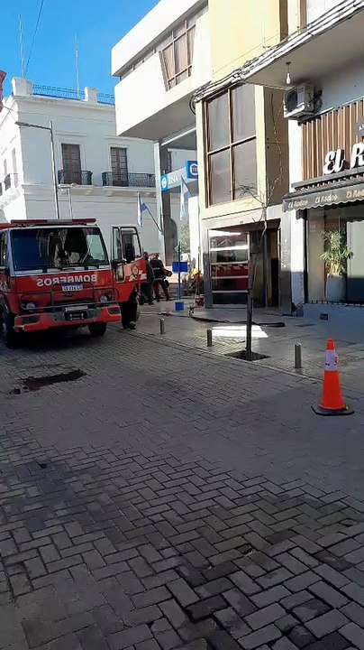 corte de luz en el centro por un incendio.mp4