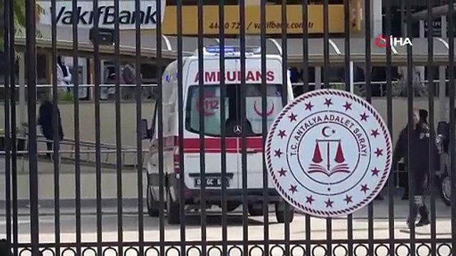 Antalya\'da özel güvenlik görevlisi adliyede ölü bulundu
