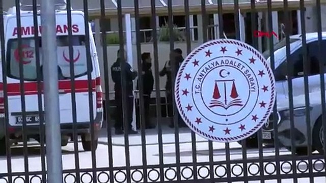 Güvenlik görevlisi adliyede ölü bulundu