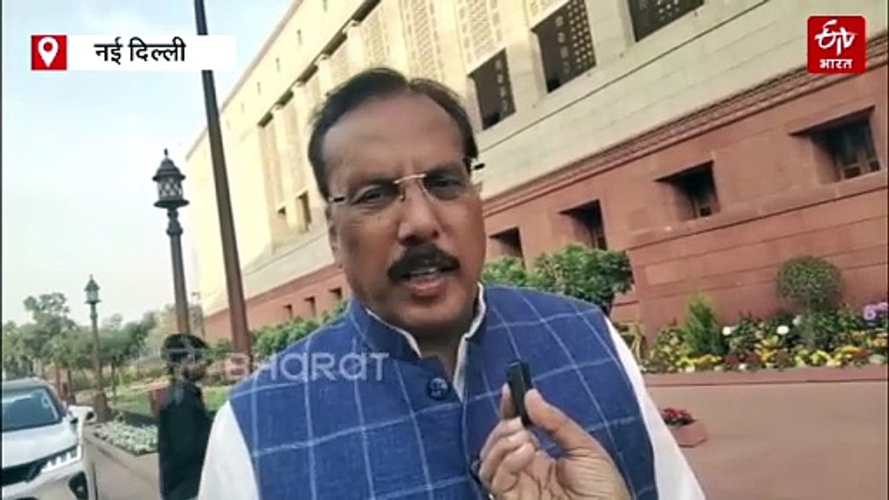 लोकसभा में गतिरोध, मात्र 13 मिनट चली कार्यवाही,...