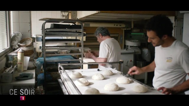 Bande-annonce de la série La belle et la boulanger avec Amir