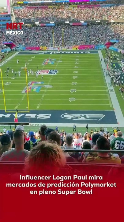 📱🏈 Durante la previa del Super Bowl LX, el famoso YouTuber y empresario Logan Paul fue captado revisando la plataforma de mercados de predicción Polymarket en su celular