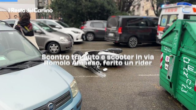 Scontro tra auto e scooter in via Romolo Amaeso, ferito un rider