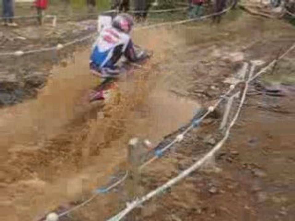 [ENDURO] Trefle Lozerien 2007 - Piscine - Extrem Test