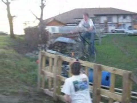 gamelle vtt roue bloqué