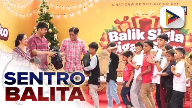 Libu-libong mga bata, pinasaya at hinandugan ng maagang pamasko sa 'Balik-Sigla, Bigay Saya 2025 Nationwide Gift-Giving' sa pangunguna ni PBBM at First Family | ulat ni Floyd Brenz