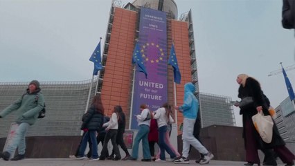 Le follie di tanti leader del mondo fanno tremare l'Unione Europea