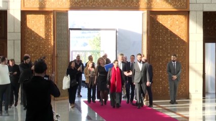 Siria marca un año desde caída de Al Assad con un acercamiento a Occidente y crisis humanitaria