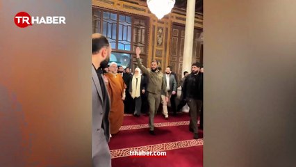 Suriye zaferini kutluyor! Ahmed Şara sabah namazını Emevi Camii'nde kıldı