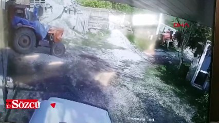 Antalya'da 4.9 büyüklüğündeki deprem güvenlik kamerasında