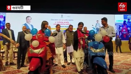 নৱবৰ্ষৰ প্ৰথম দিনটোত মামাই দিব বাবু ভাগিনহঁতক উপহাৰ: কি উপহাৰ পাব ছাত্ৰসকলে